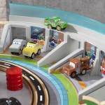 Pista de viteza pentru curse  Cars 3 cu masuta - Disney Pixar Florida International Speedway  KidKraft 